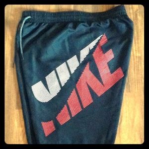 Nike swim trunk with lining